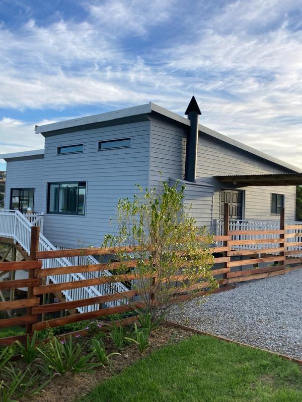 To Let 3 Bedroom Property for Rent in Whale Rock Western Cape